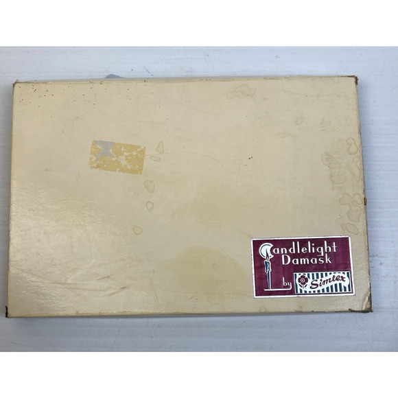 Candlelight Damask Tablecloth (54" x 54") and 4Napkins (14 x 14) Dresden Blue - Picture 5 of 10